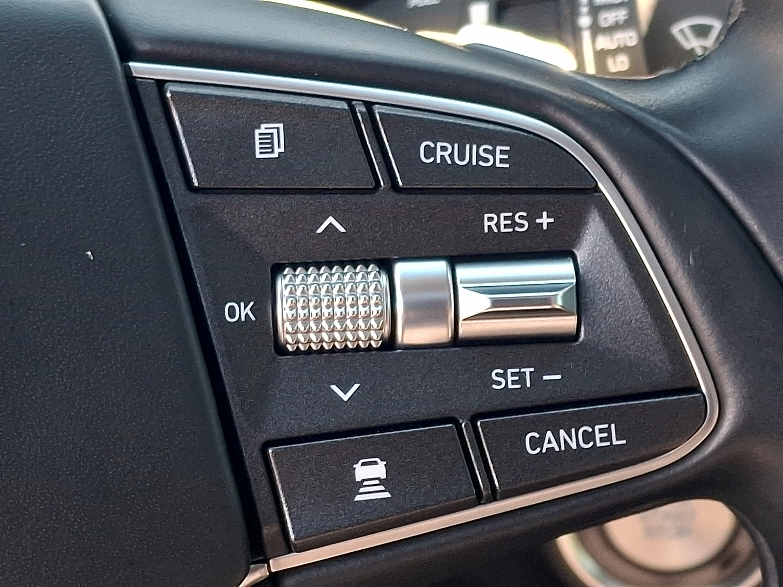 Used 2018 Genesis G90 Sedan