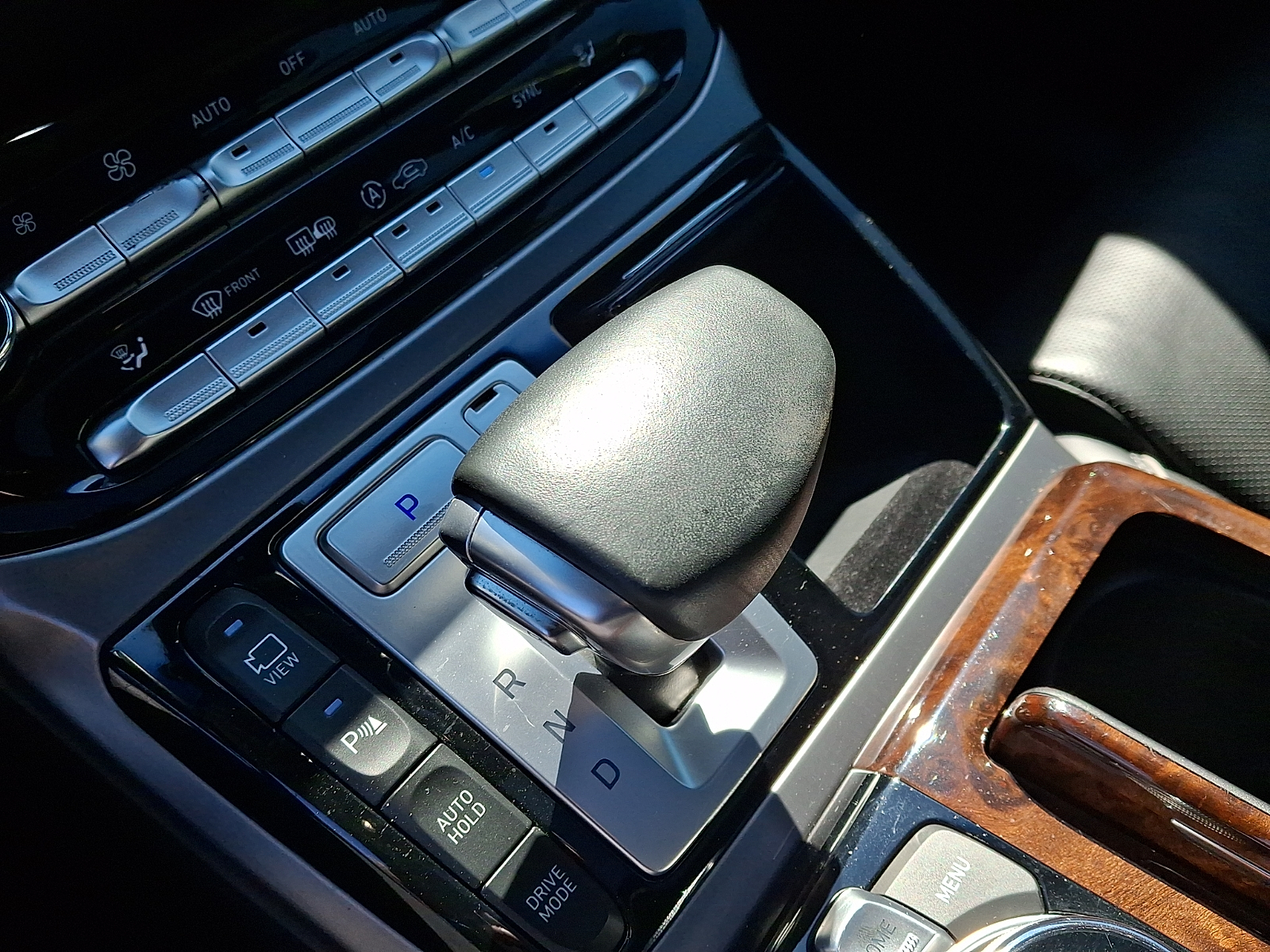 Used 2018 Genesis G90 Sedan