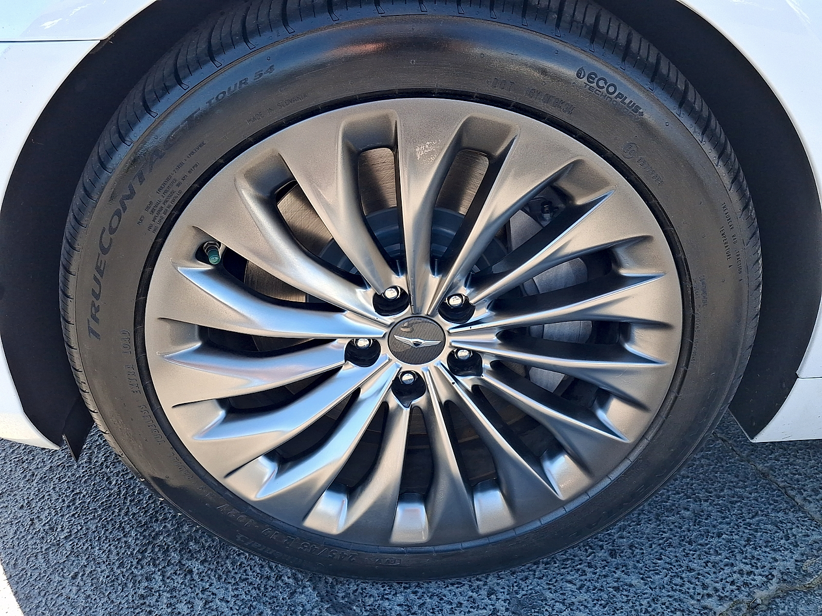 Used 2018 Genesis G90 Sedan
