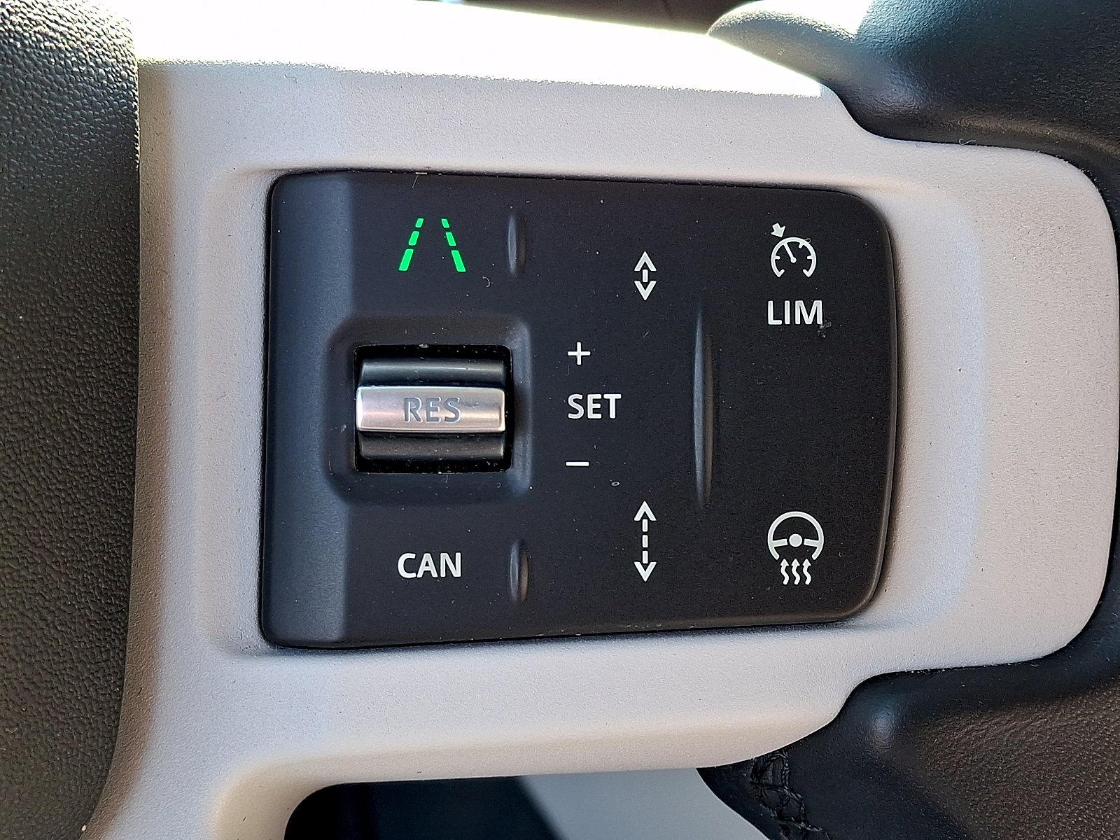 Used 2025 Land rover Defender 110 SUV
