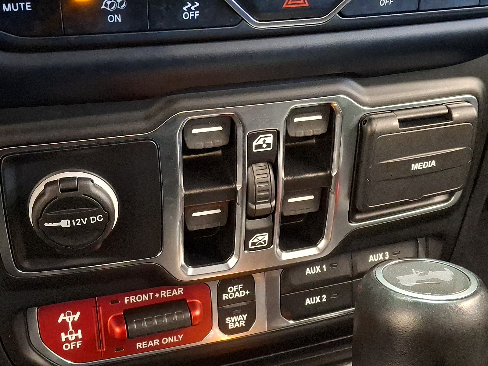 Used 2023 Jeep Wrangler SUV