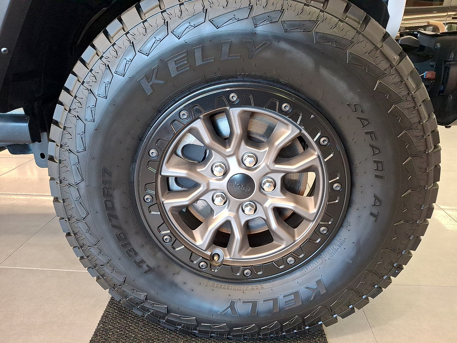 Used 2023 Jeep Wrangler SUV
