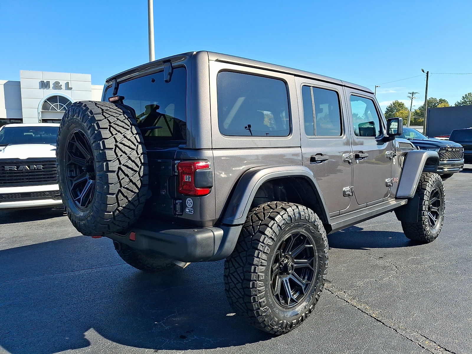 Used 2021 Jeep Wrangler SUV