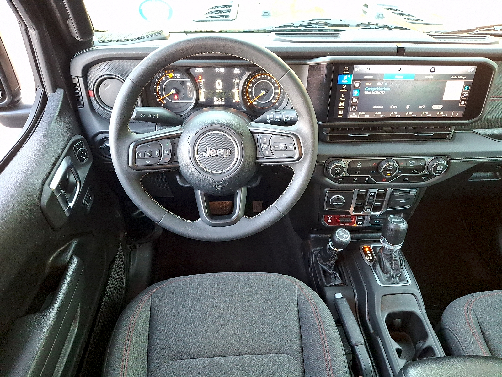 Used 2025 Jeep Wrangler SUV