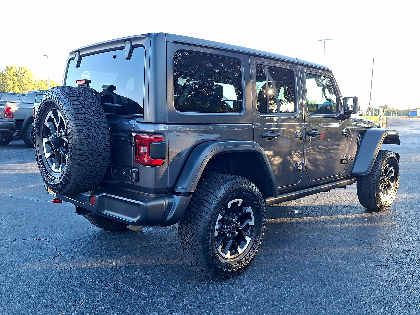 Used 2025 Jeep Wrangler SUV
