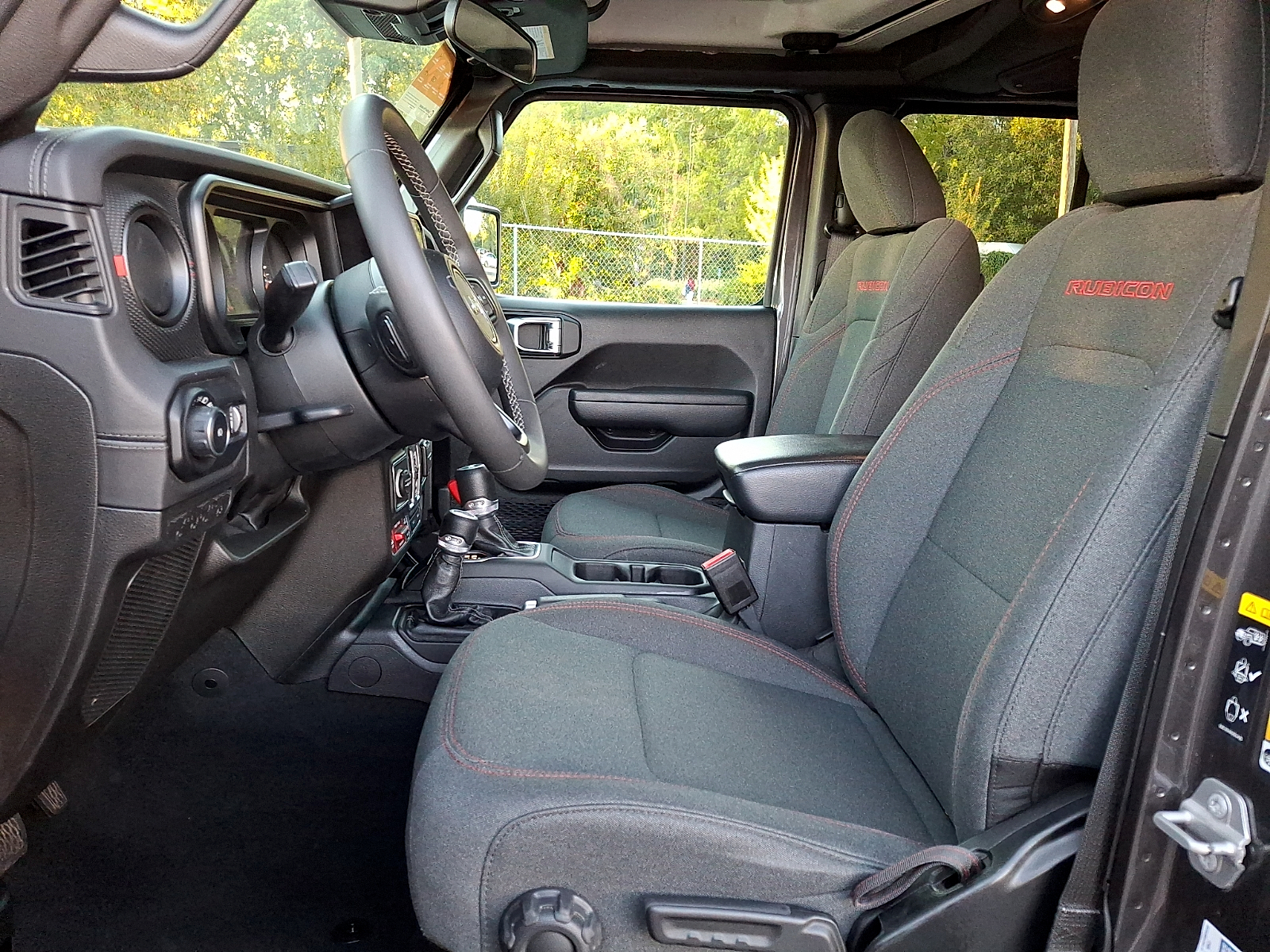 Used 2025 Jeep Wrangler SUV