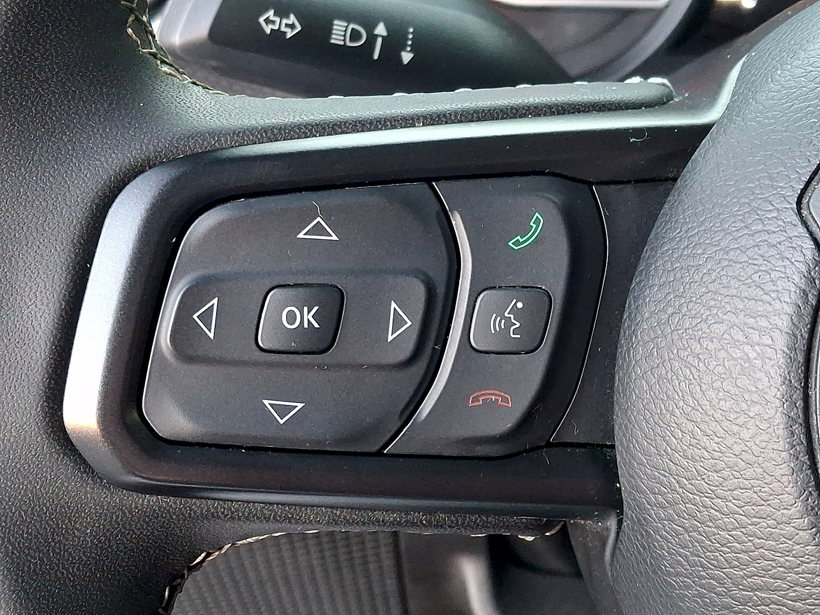 Used 2025 Jeep Wrangler SUV
