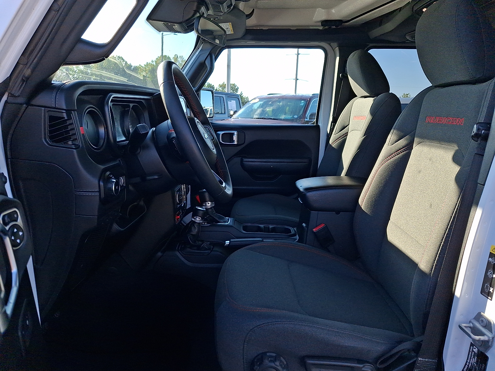 Used 2025 Jeep Wrangler SUV
