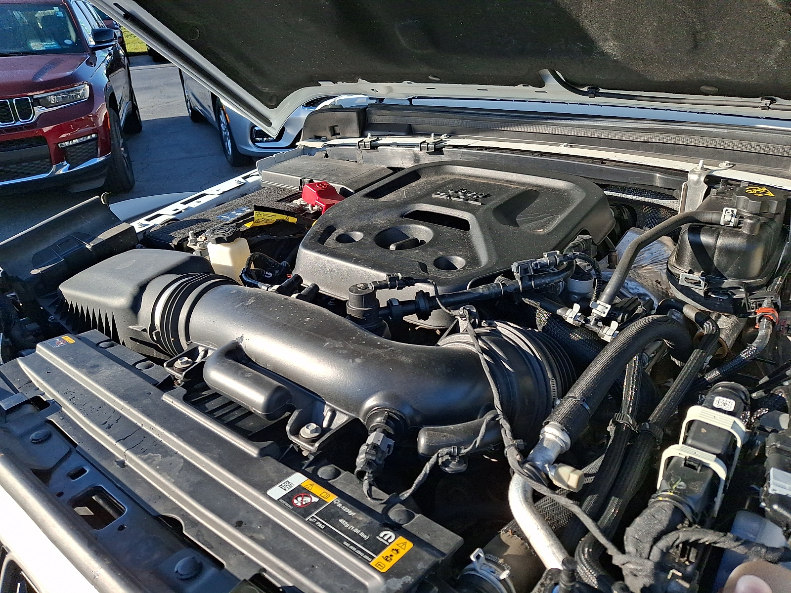 Used 2025 Jeep Wrangler SUV