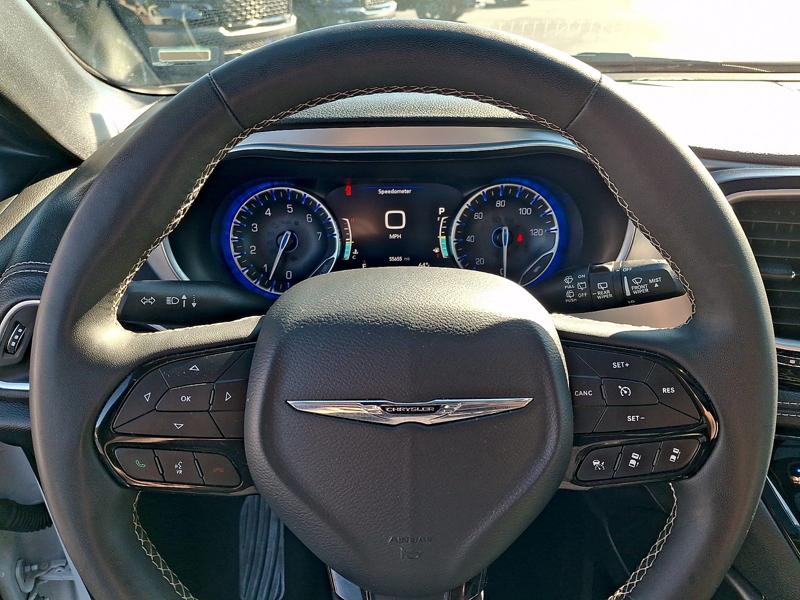 Used 2025 Chrysler Pacifica Van