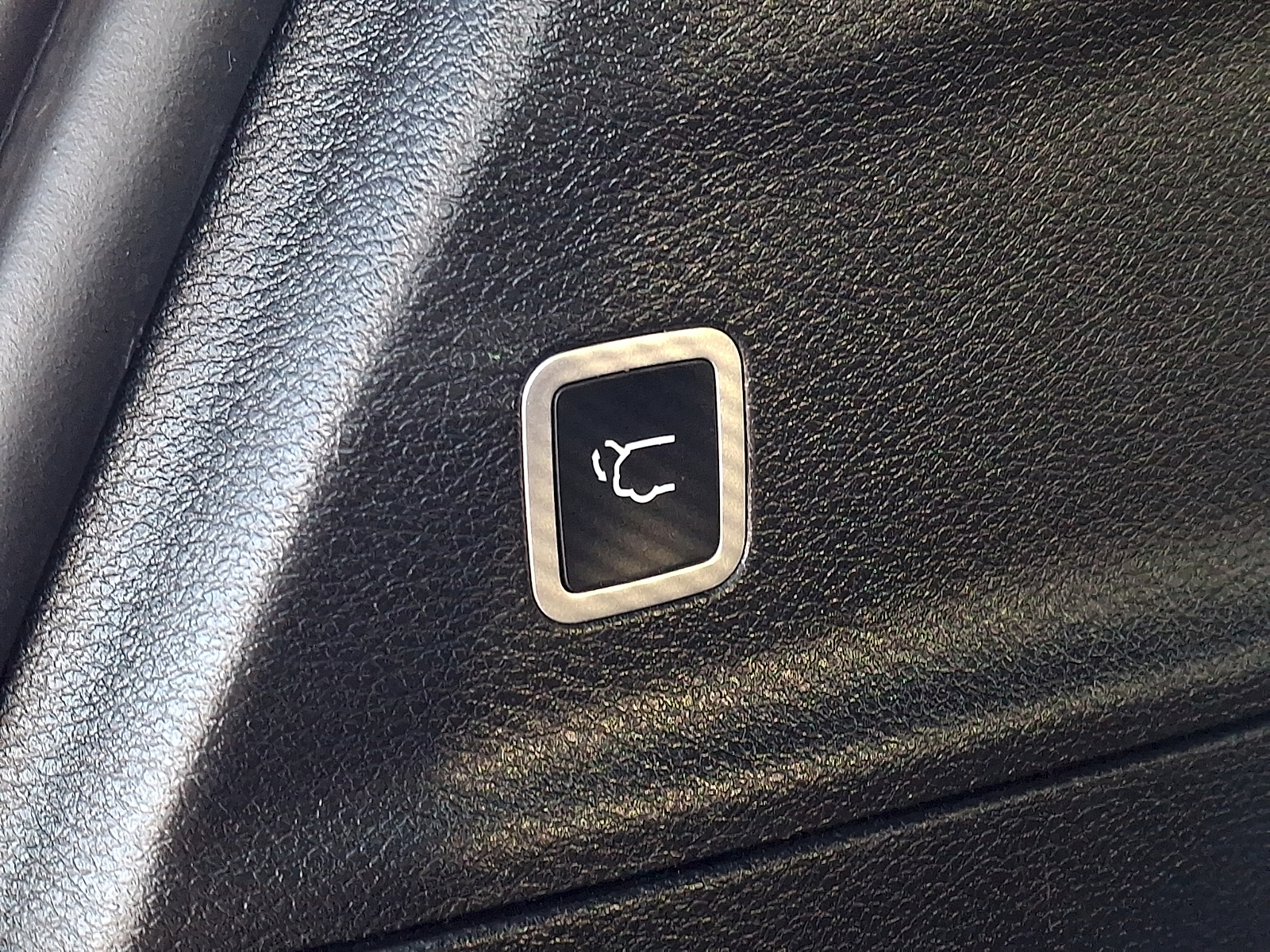 Used 2025 Chrysler Pacifica Van