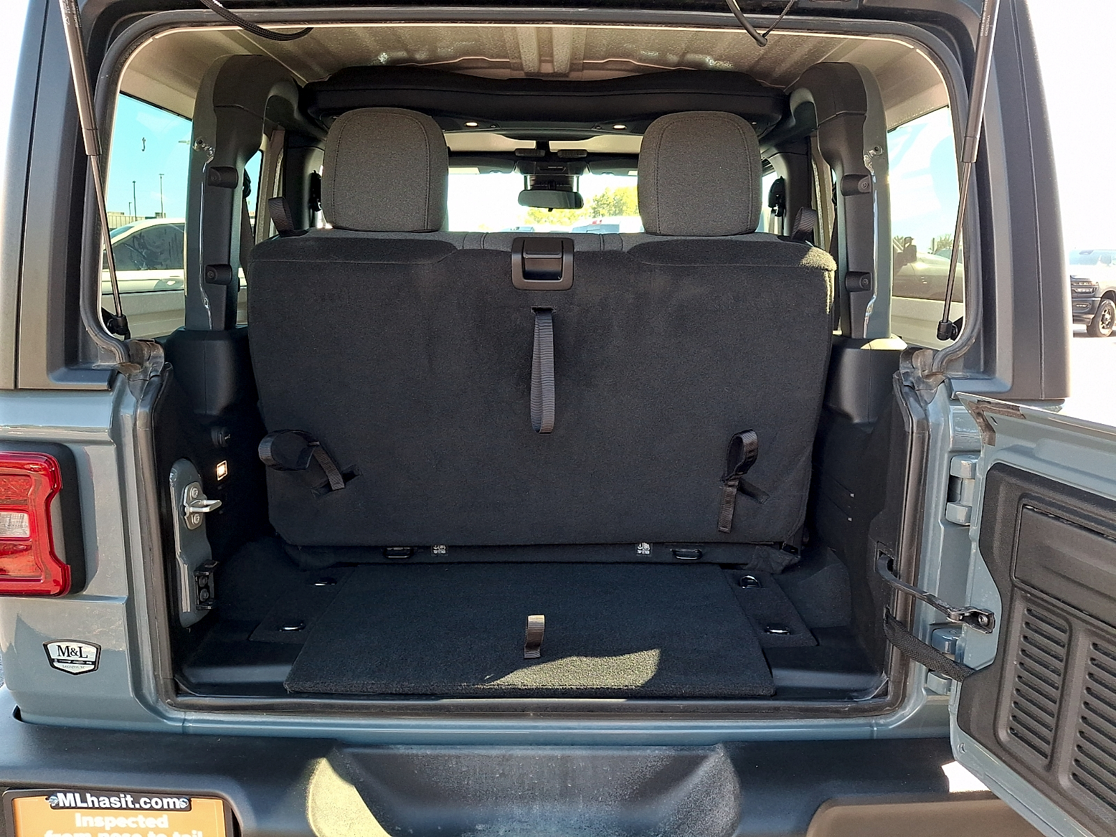 Used 2024 Jeep Wrangler SUV