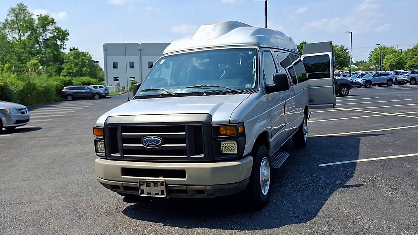 Used 2011 Ford E-350 Super Duty Van