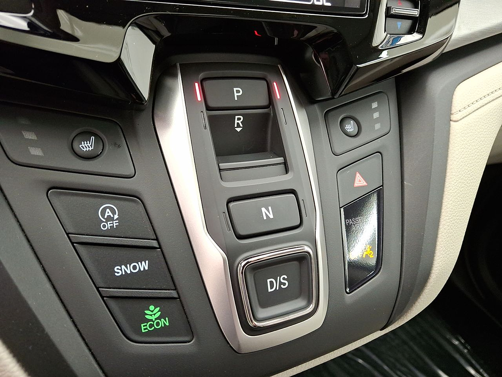 2025 Honda Odyssey EX-L - Photo 15