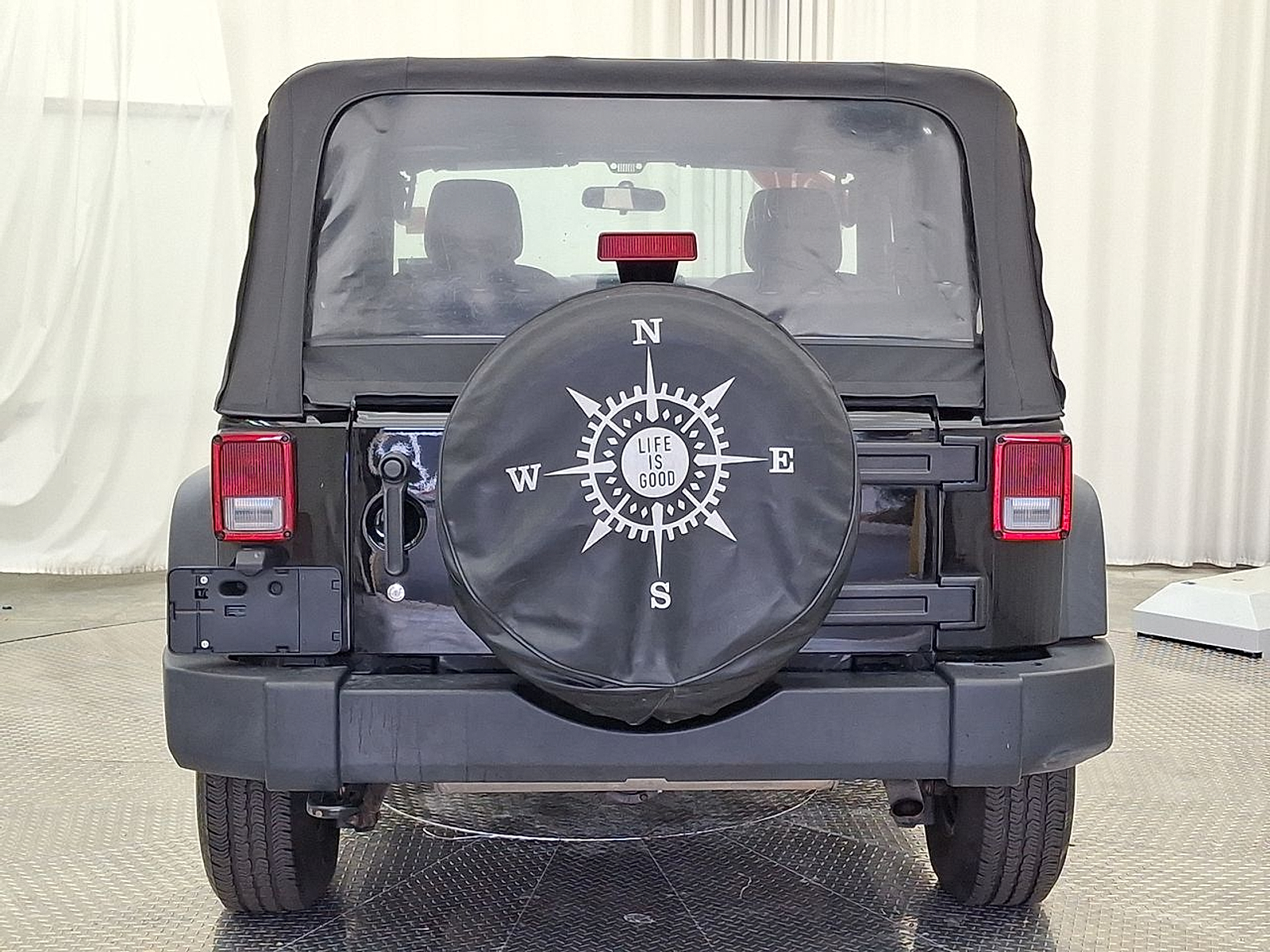 Used 2017 Jeep Wrangler Truck