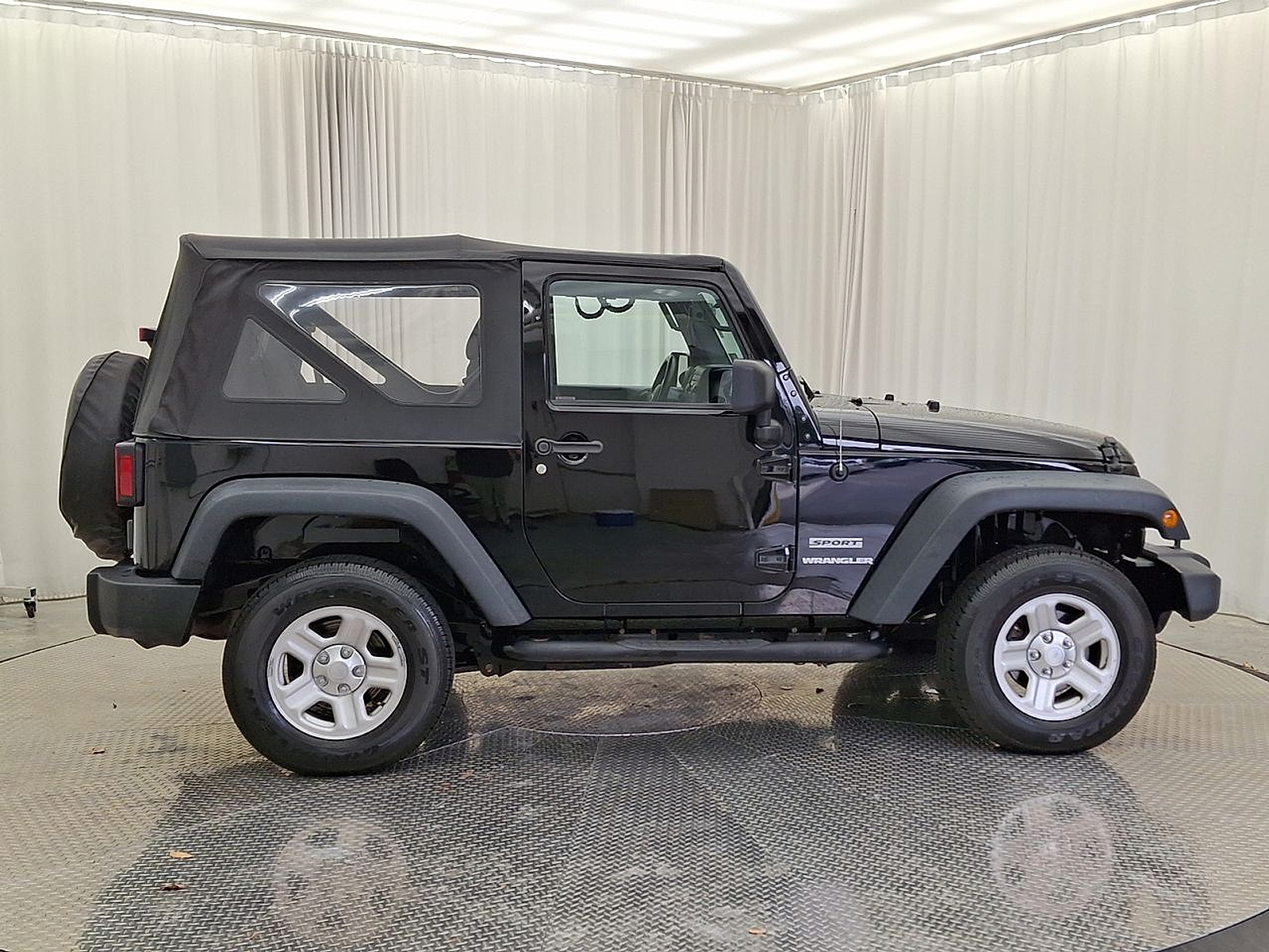 Used 2017 Jeep Wrangler Truck