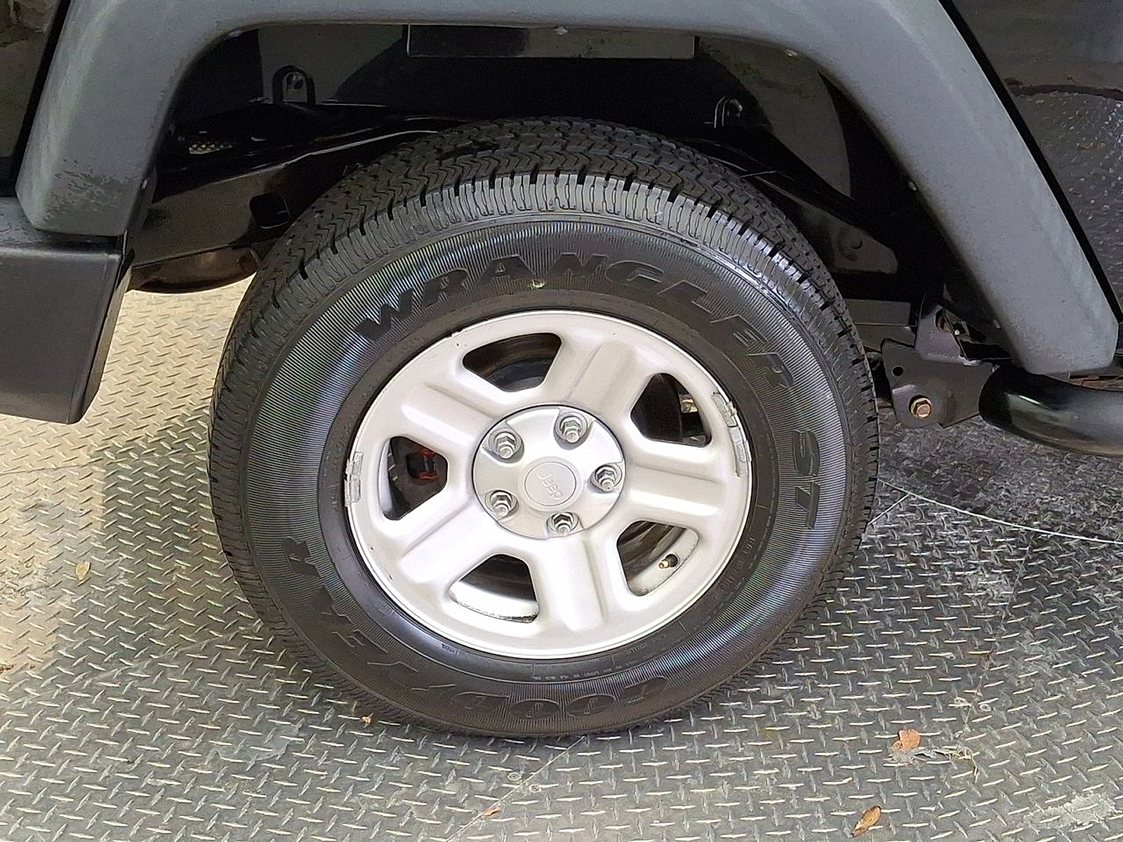 Used 2017 Jeep Wrangler Truck