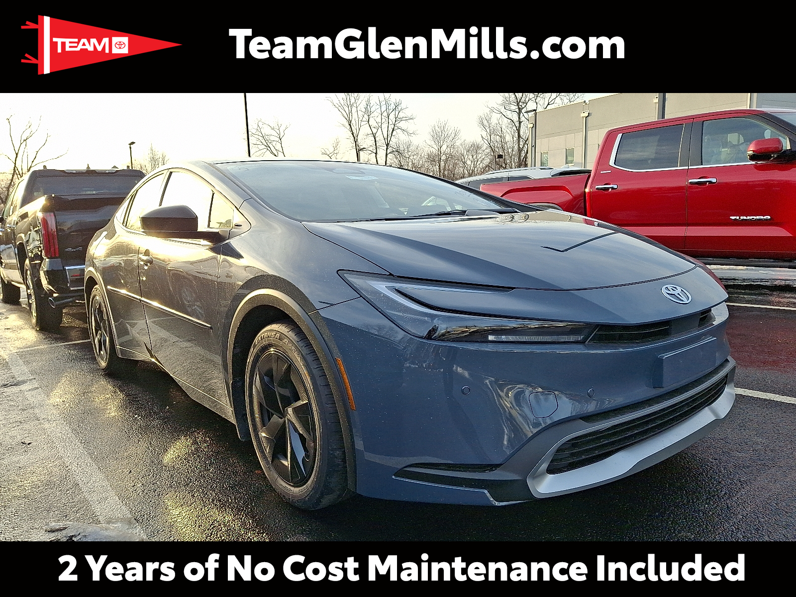 2026 Toyota Prius SE's photo