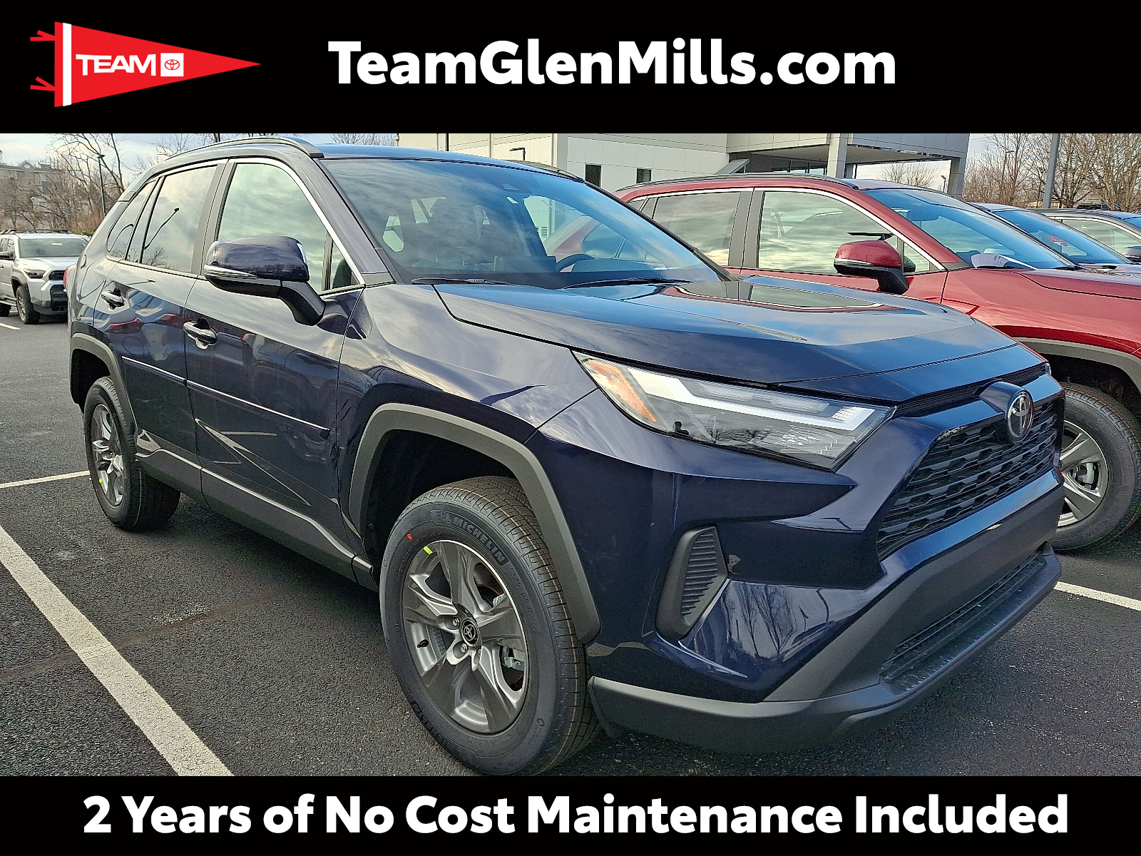 2025 Toyota RAV4 XLE's photo