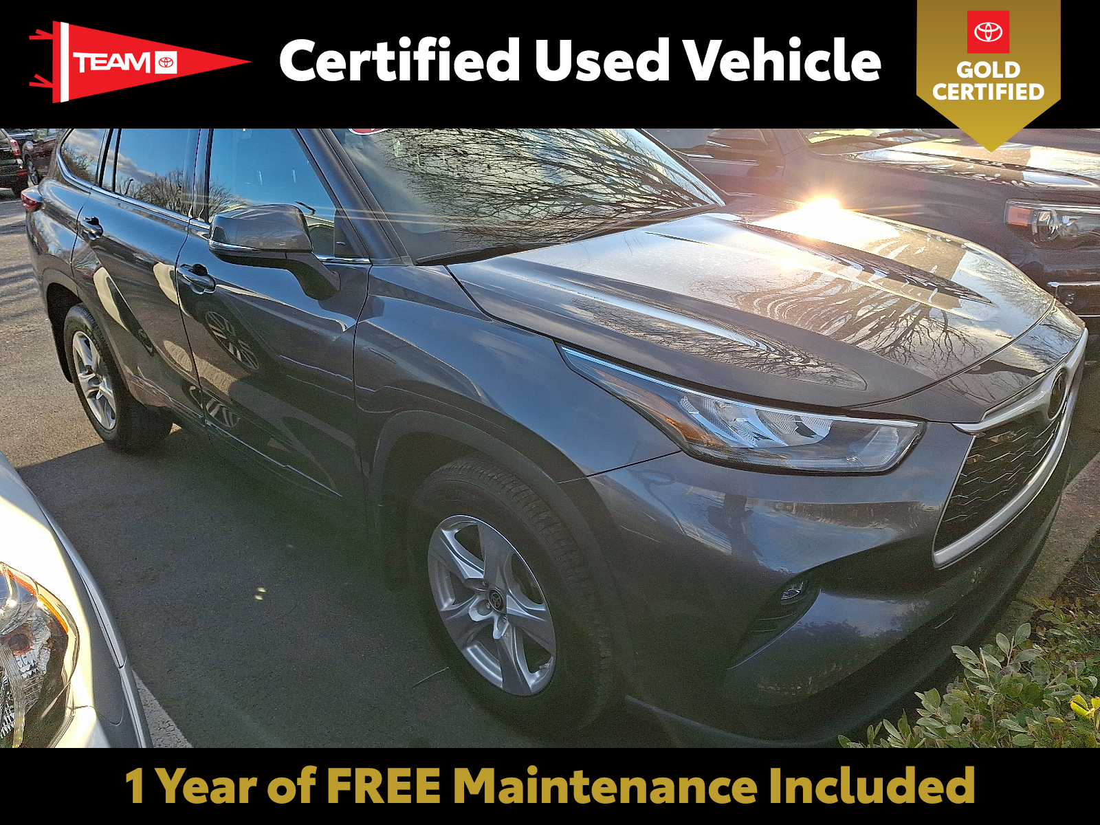 2020 Toyota Highlander LE's photo