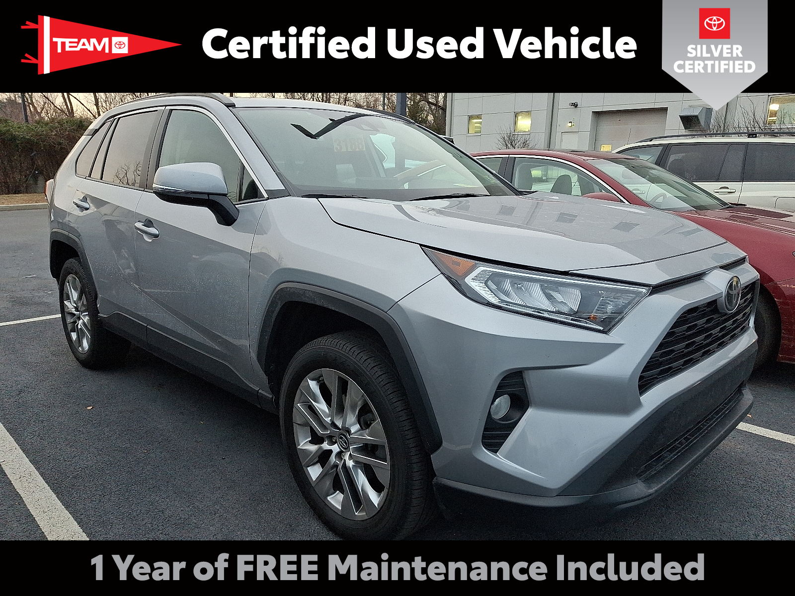 2019 Toyota RAV4 XLE Premium's photo