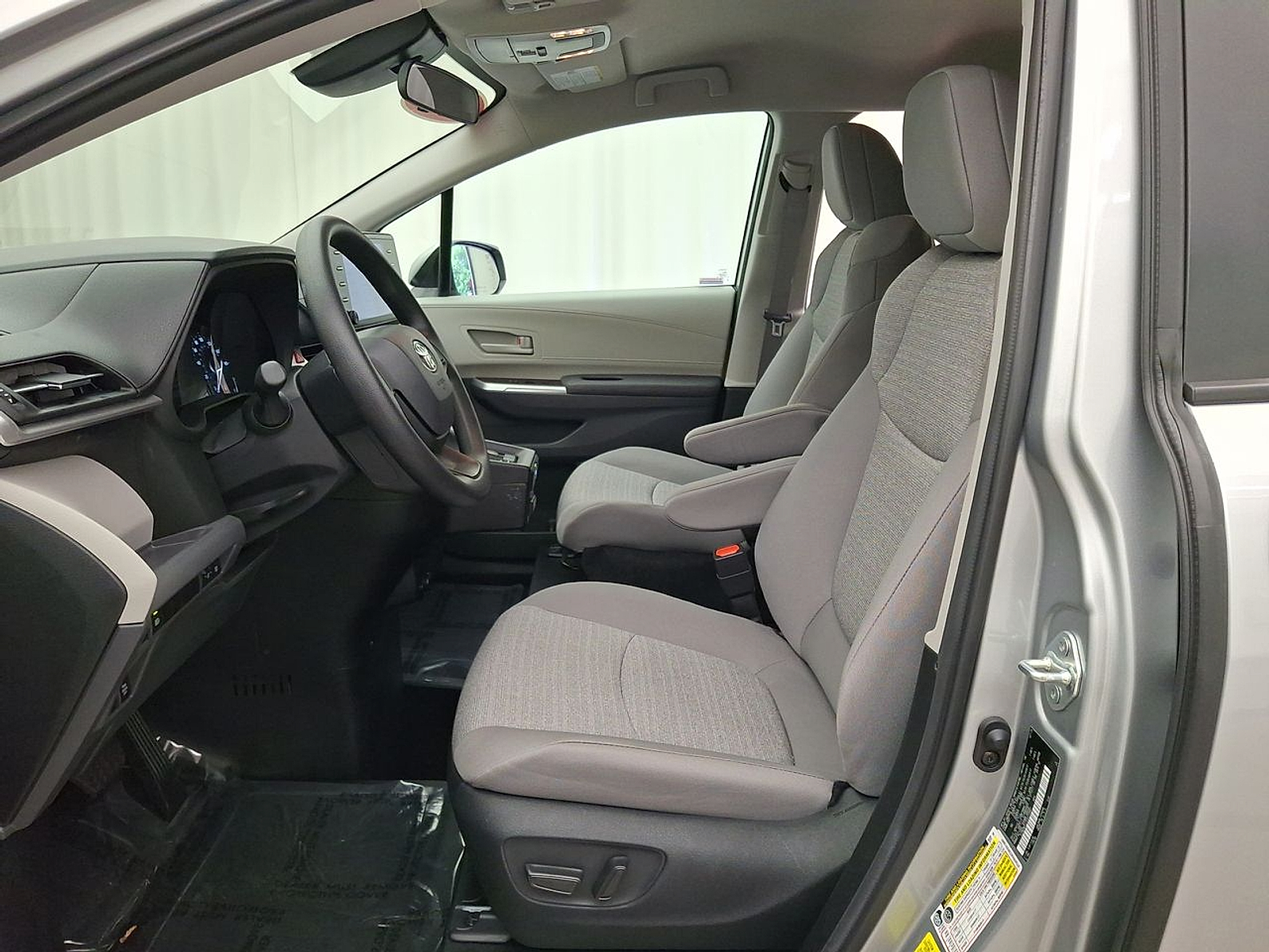 Used 2024 Toyota Sienna Truck