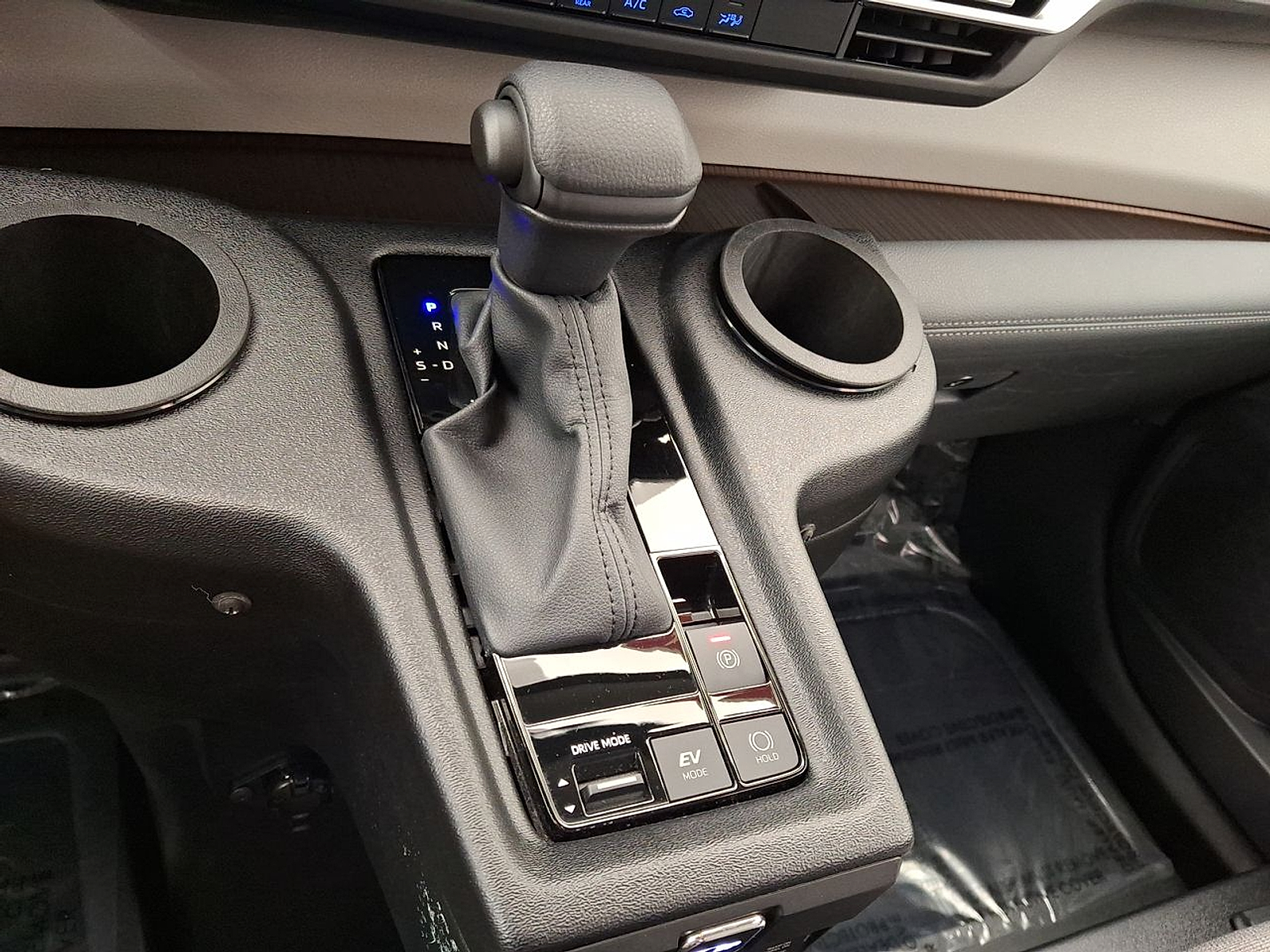 Used 2024 Toyota Sienna Truck
