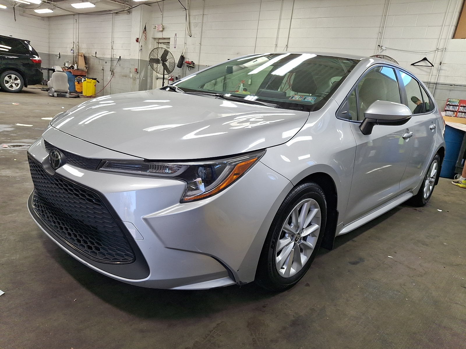 Used 2022 Toyota Corolla LE with VIN JTDVPMAE4NJ199770 for sale in Glen Mills, PA