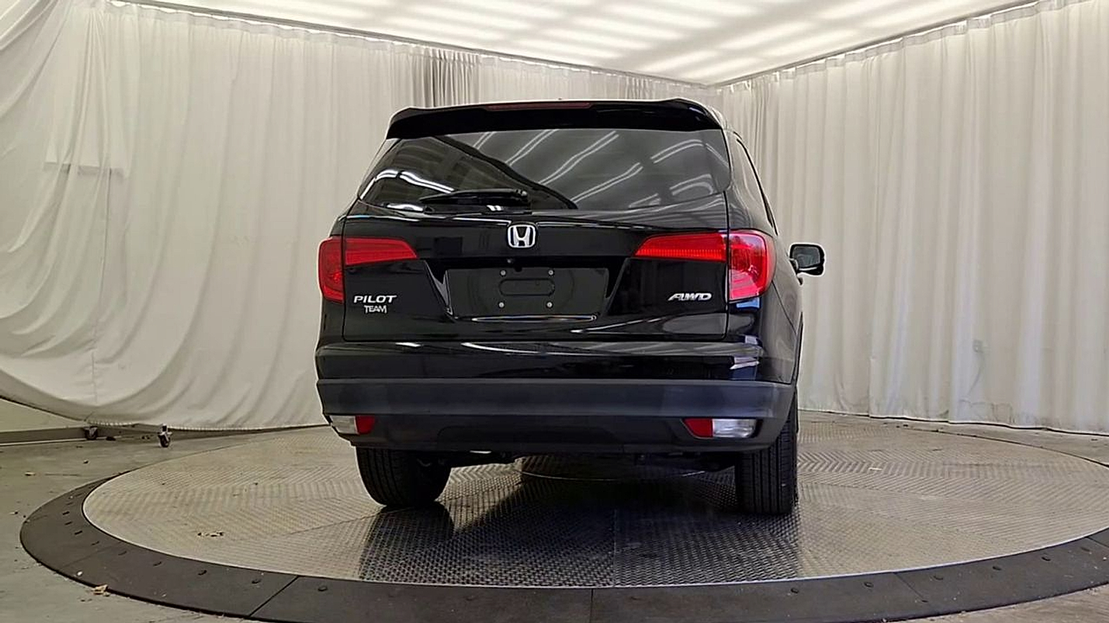 Used 2016 Honda Pilot Truck