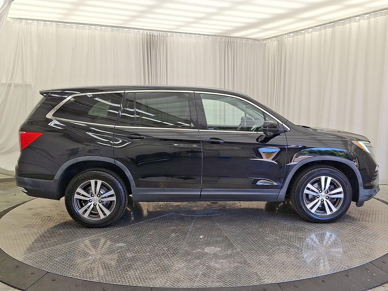 Used 2016 Honda Pilot Truck