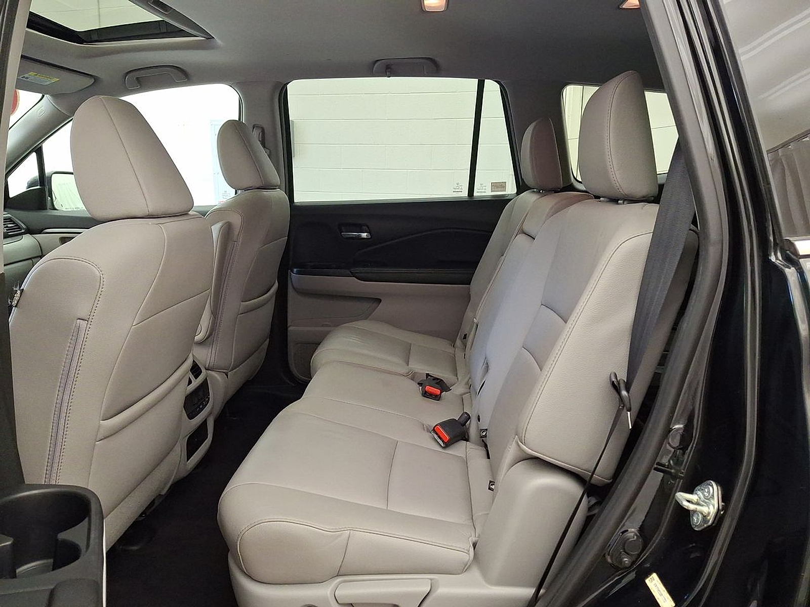 Used 2016 Honda Pilot Truck