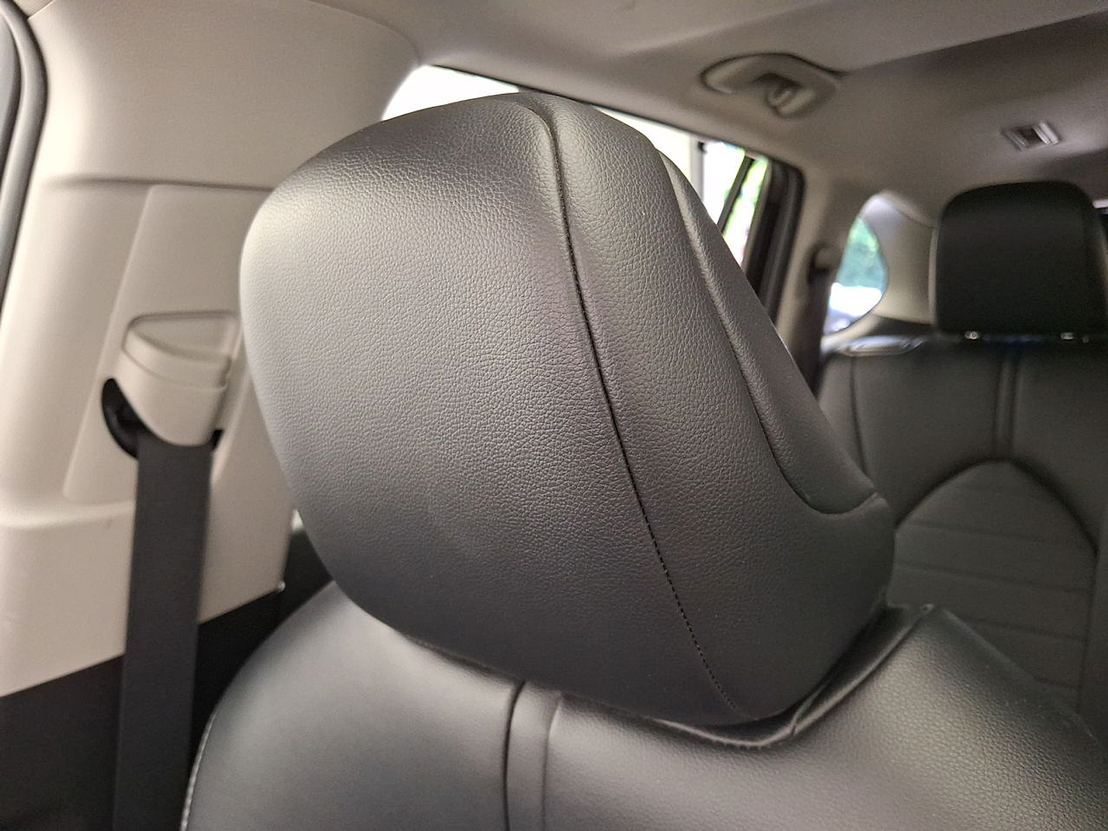 Used 2023 Toyota Highlander Sedan