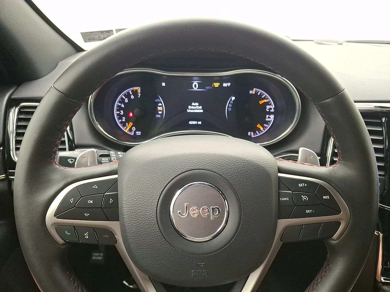 Used 2019 Jeep Grand Cherokee Truck