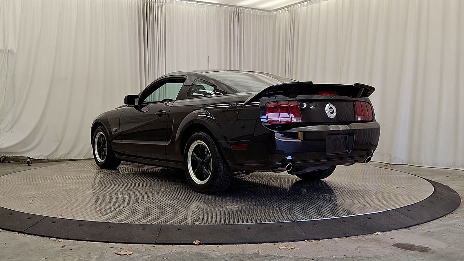 Used 2008 Ford Mustang Sedan