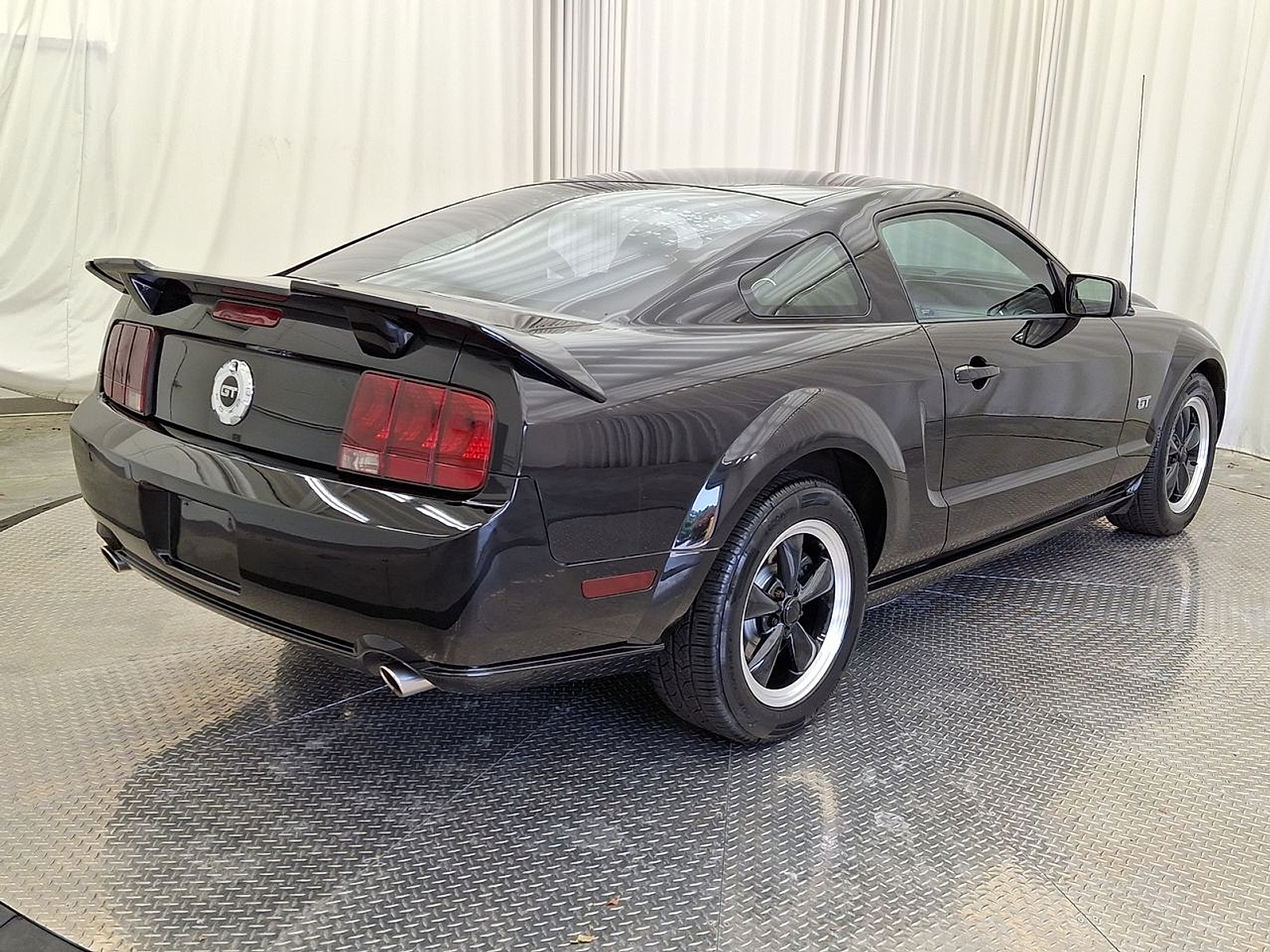 Used 2008 Ford Mustang Sedan