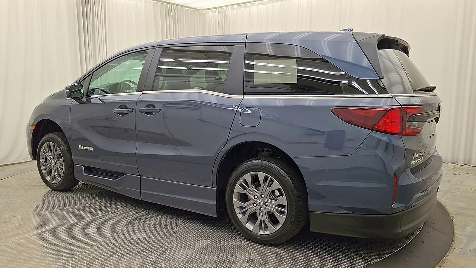 Used 2026 Honda Odyssey Sedan