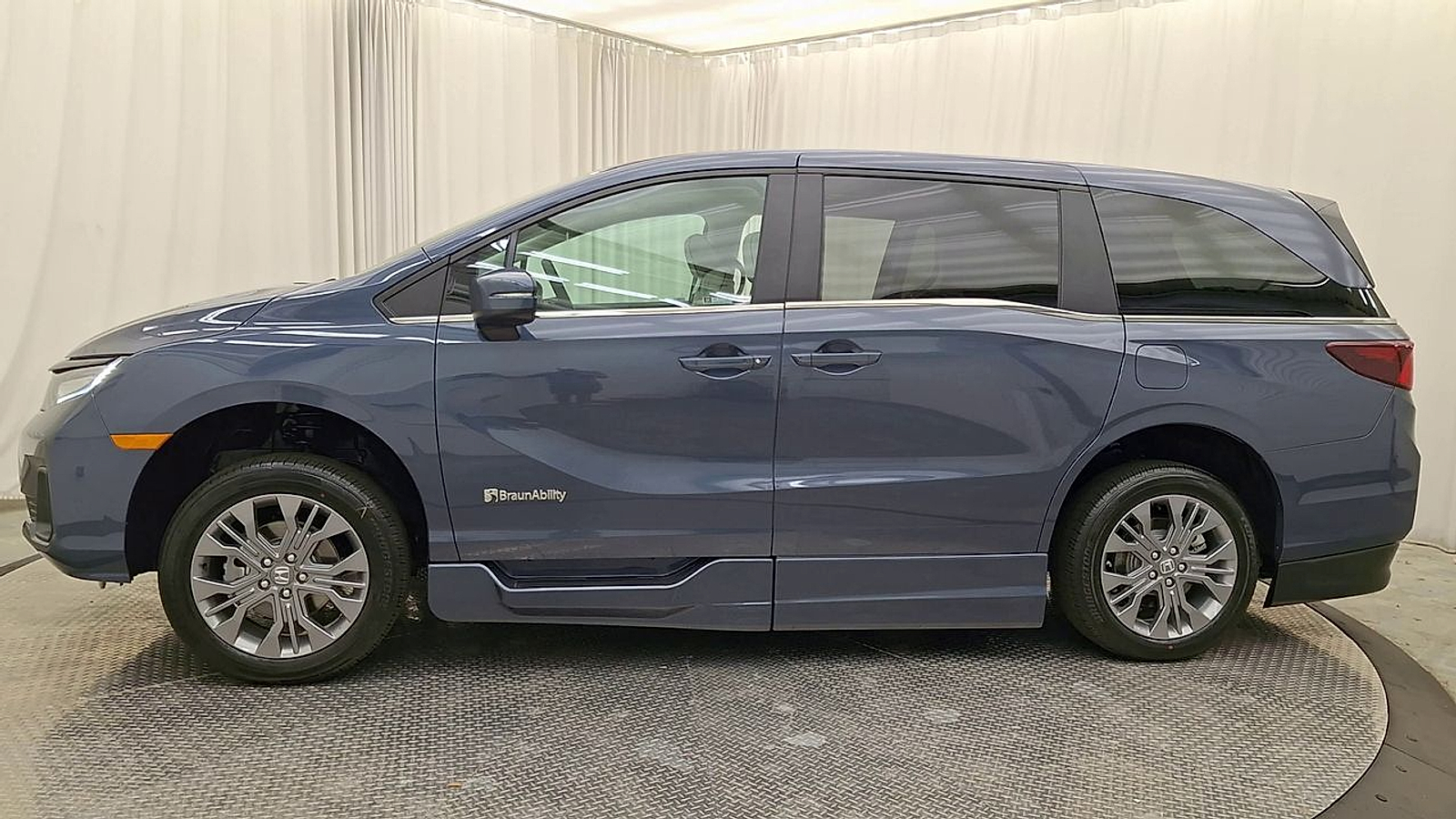 Used 2026 Honda Odyssey Sedan