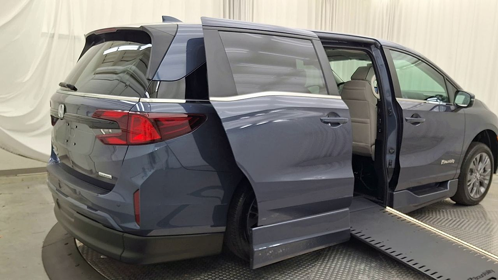 Used 2026 Honda Odyssey Sedan