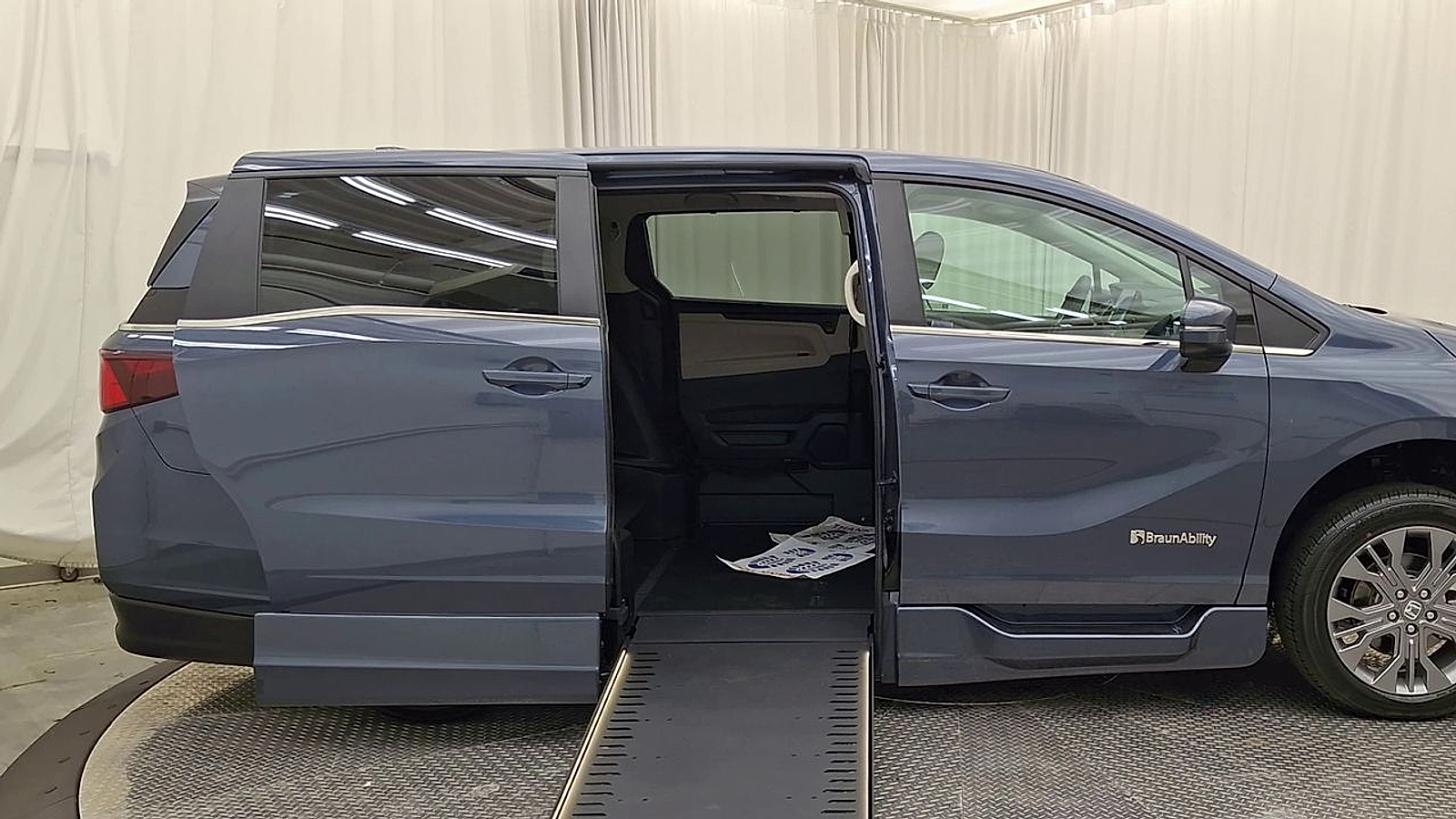 Used 2026 Honda Odyssey Sedan