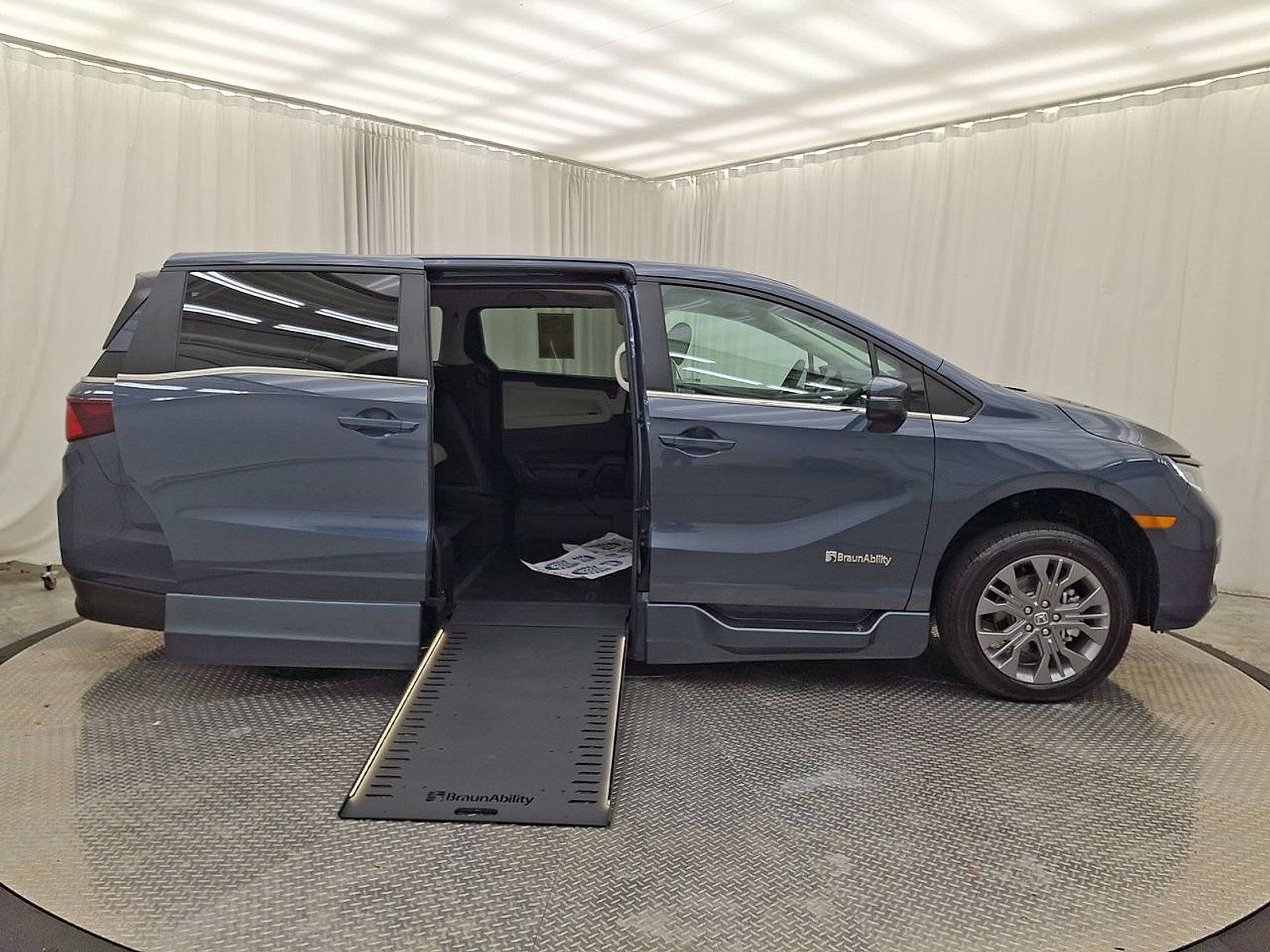 Used 2026 Honda Odyssey Sedan