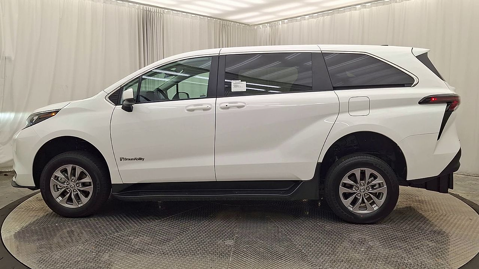 Used 2026 Toyota Sienna Sedan