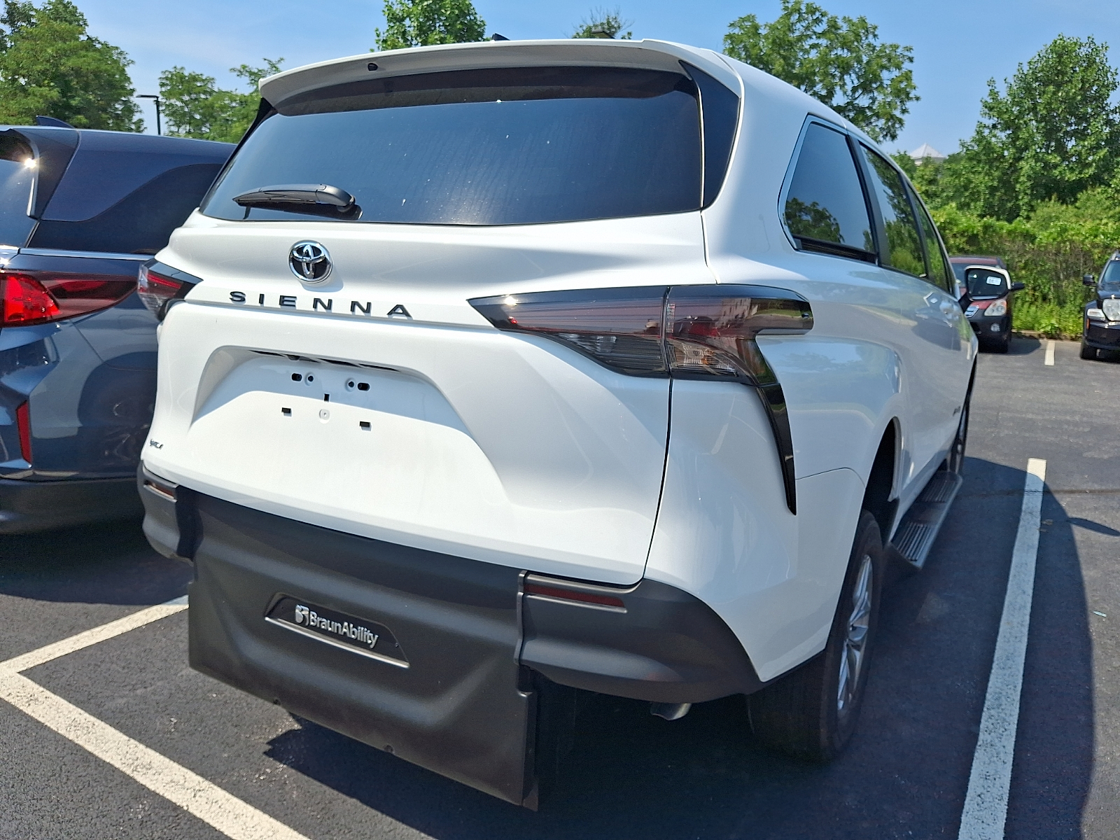 Used 2026 Toyota Sienna Sedan