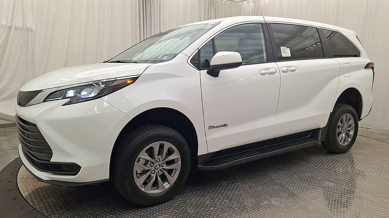 Used 2026 Toyota Sienna Sedan