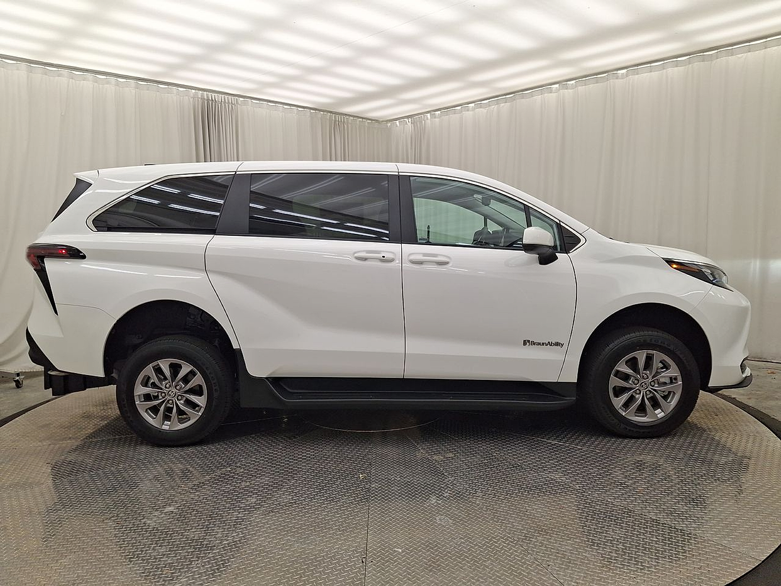 Used 2026 Toyota Sienna Sedan