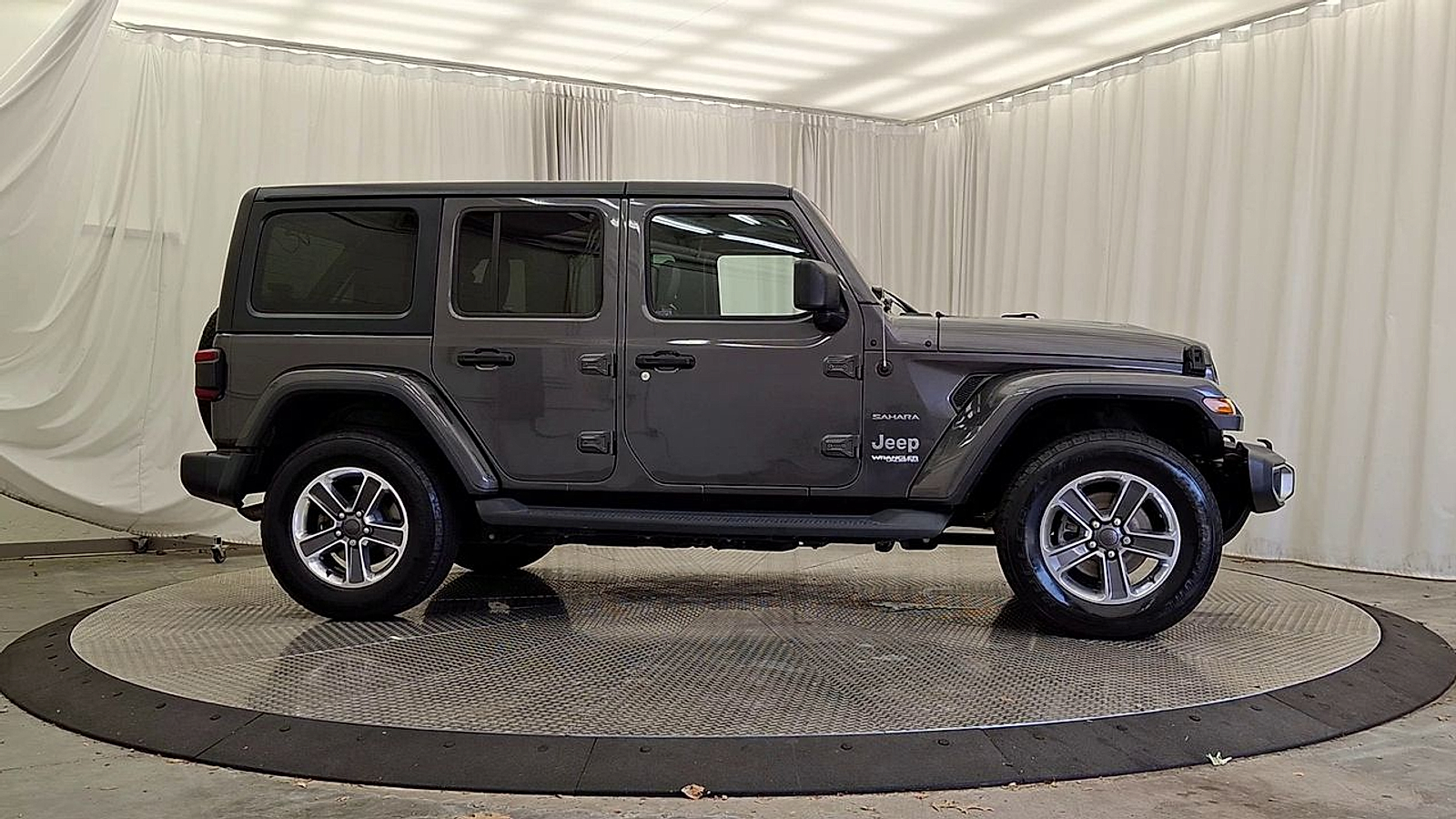 Used 2018 Jeep Wrangler Unlimited Truck