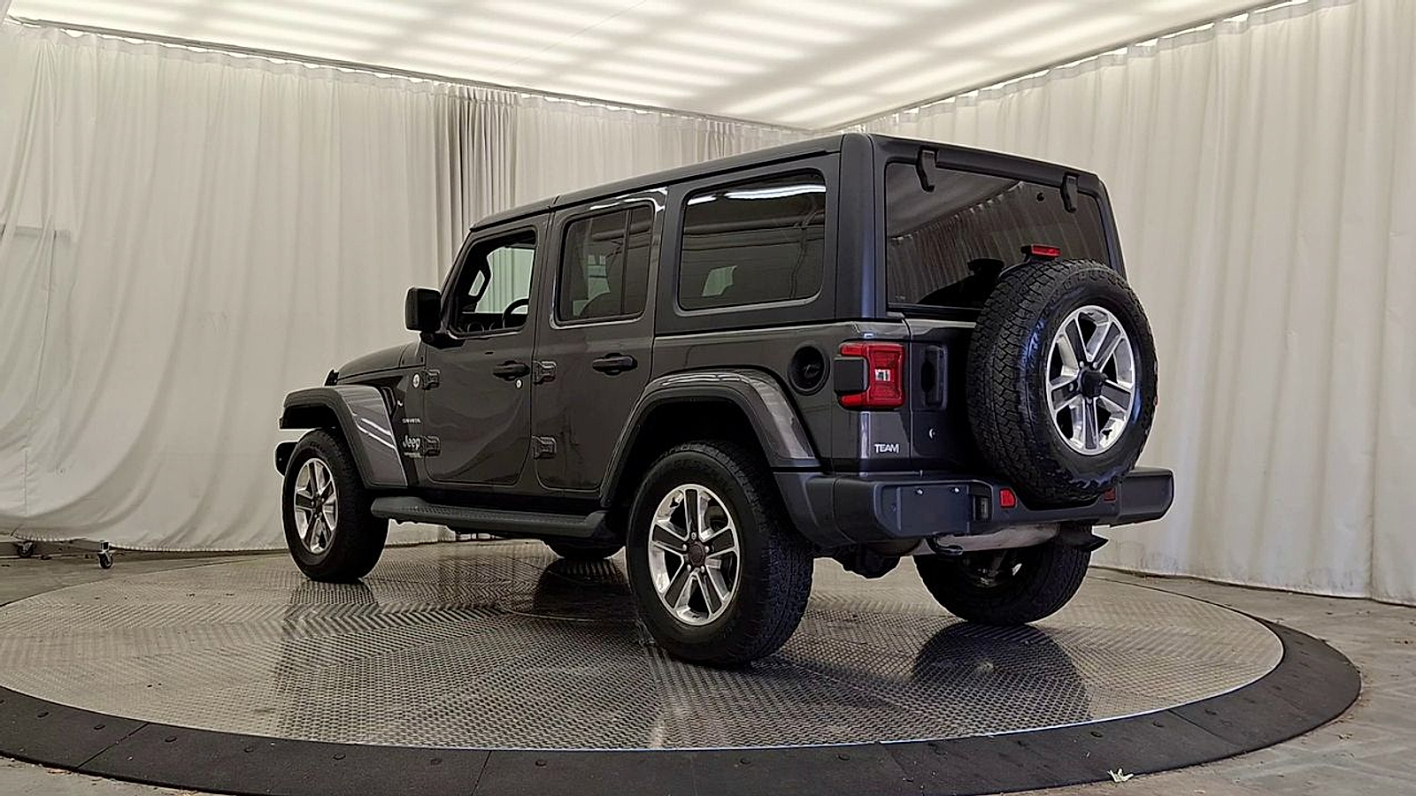 Used 2018 Jeep Wrangler Unlimited Truck