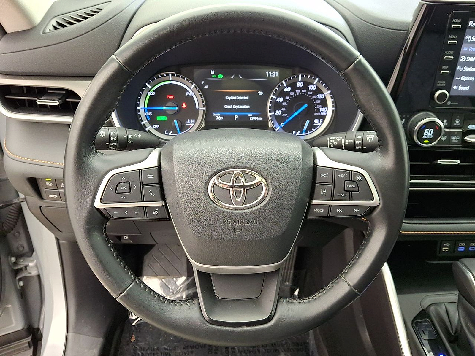 Used 2022 Toyota Highlander Truck