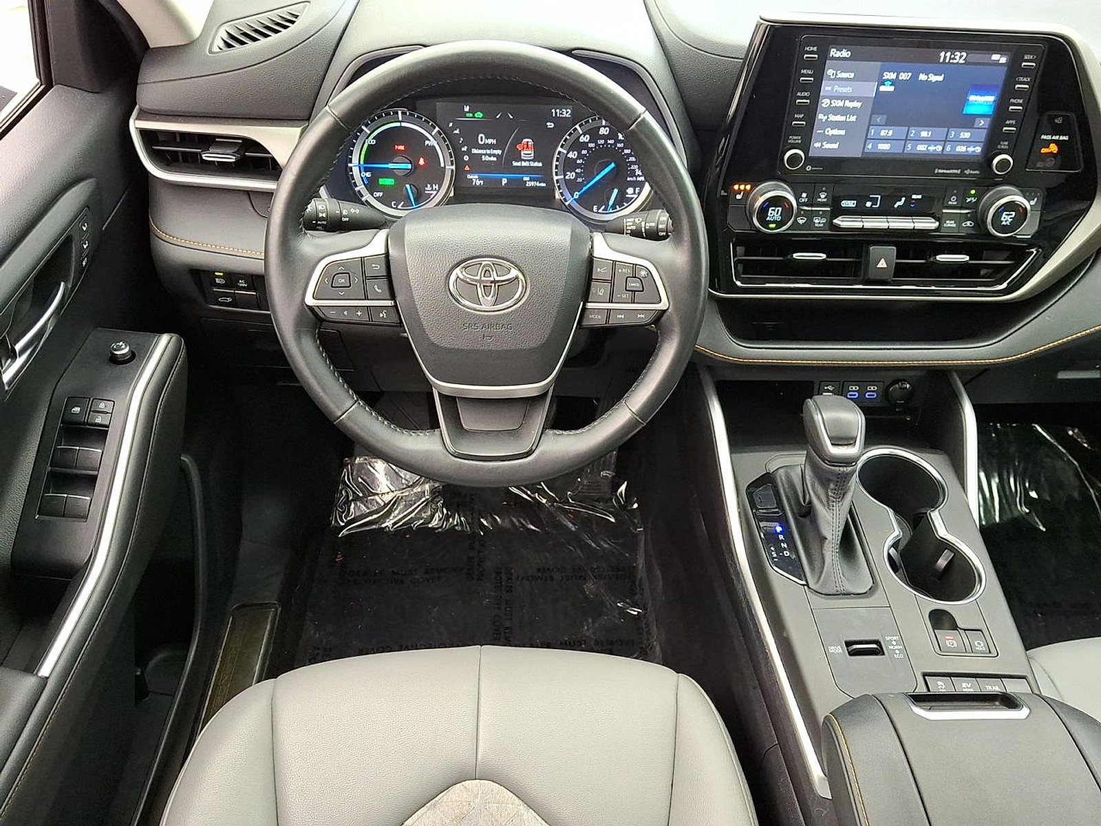 Used 2022 Toyota Highlander Truck
