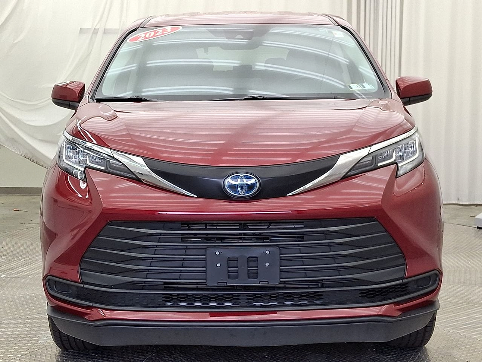 Used 2023 Toyota Sienna Sedan