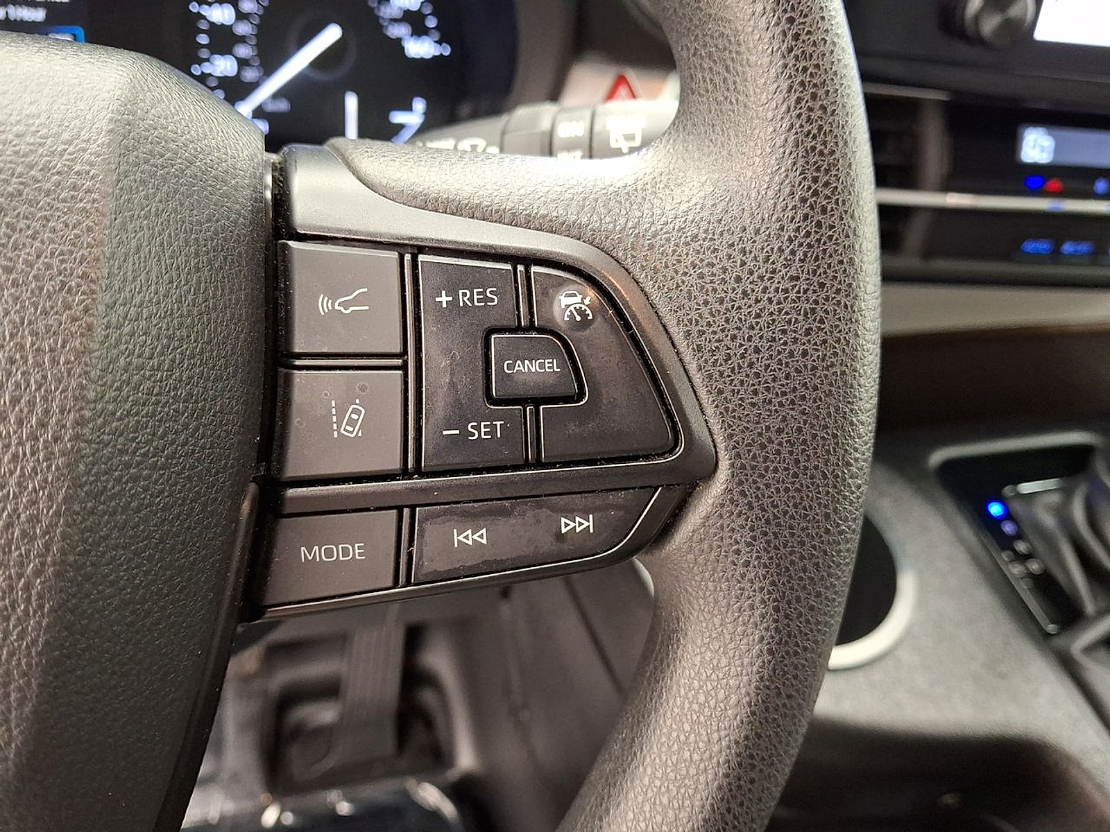 Used 2023 Toyota Sienna Sedan